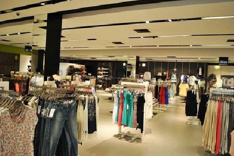 贵港商场里的店面怎么装修？